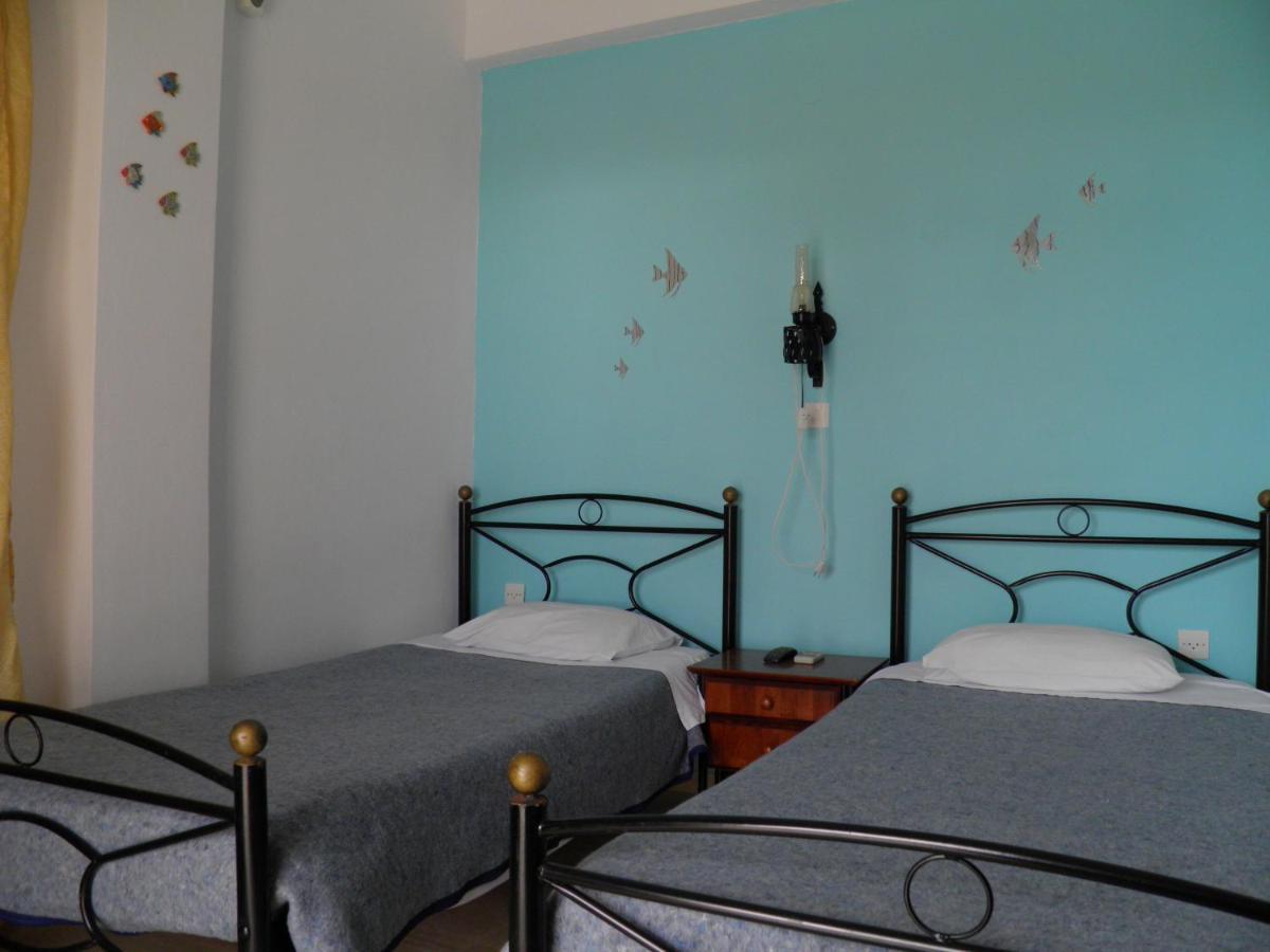 Mirsini Pansion Hotel Karterádos Eksteriør billede